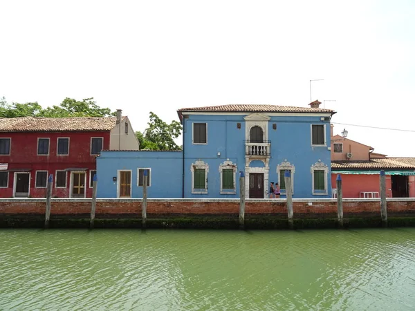 Denizden Burano Renkli Evler Göster — Stok fotoğraf