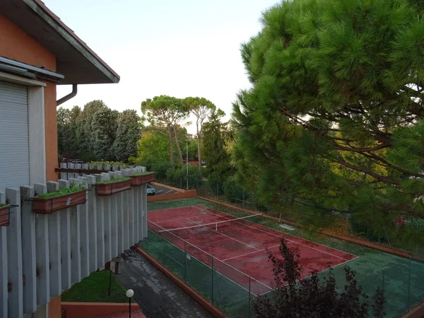 Private Tennis Court View — Stock Photo, Image