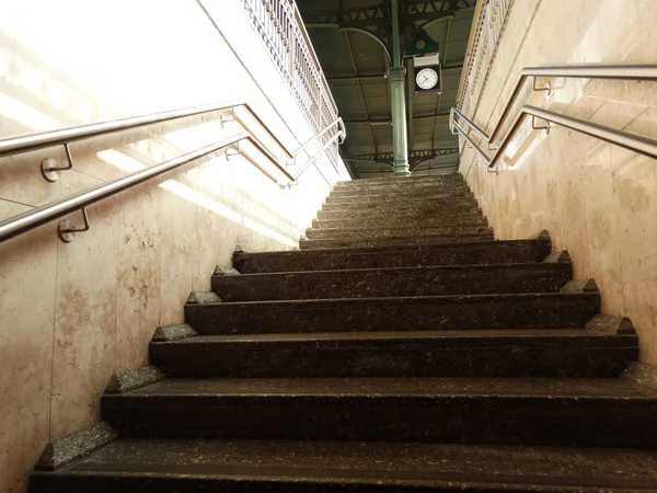 Escaliers Des Transports Publics Italie — Photo