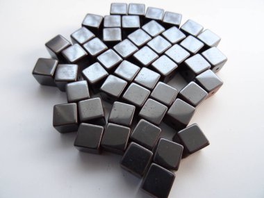 Haematite Gemstone Gubes yakın çekim