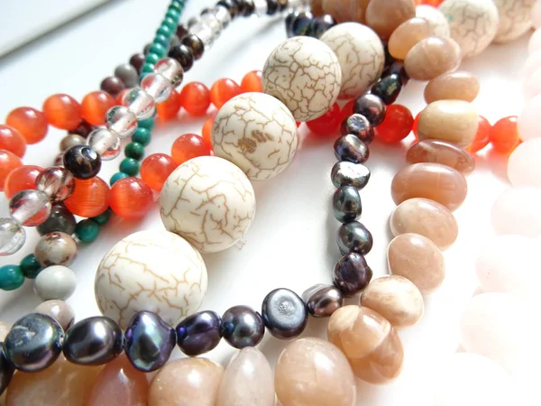 Stringhe Perline Pietre Preziose Miste Vari Colori — Foto Stock