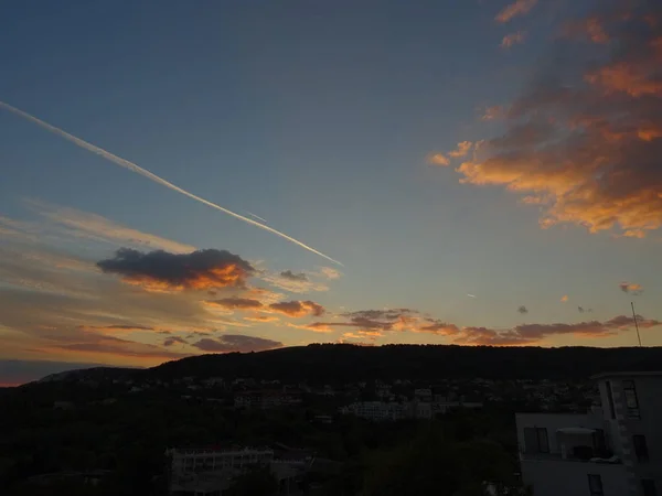 Dramatische Sunset Sky Close Achtergrond — Stockfoto