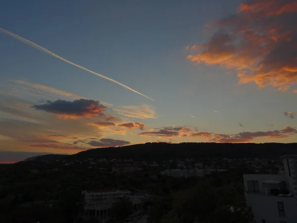 Dramatické Západu Slunce Obloha Zdi Pozadí Zblízka — Stock fotografie