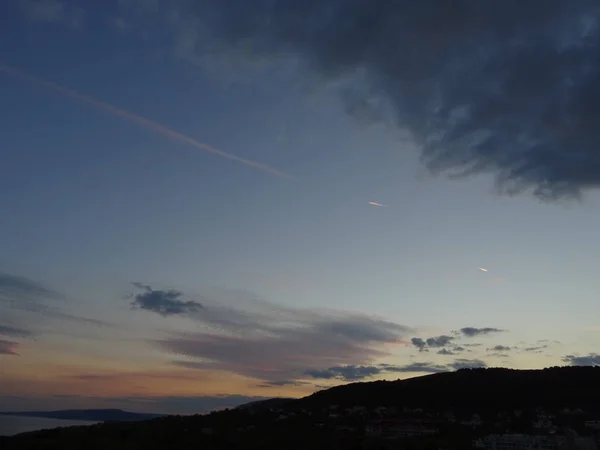 Dramático Atardecer Cielo Pared Fondo Primer Plano — Foto de Stock