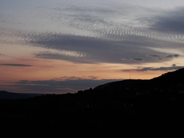 Dramatischer Sonnenaufgang Himmel Wand Hintergrund Nahaufnahme — Stockfoto
