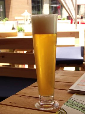 Bir bardak soğuk bira