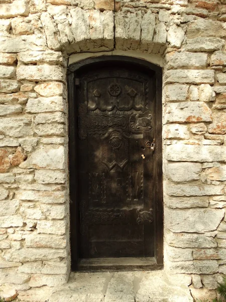 Porta Madeira Velha Edifício Pedra — Fotografia de Stock