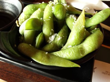 Haşlanmış soya bakla Edamame