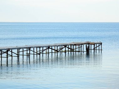 Mavi deniz İskelesi