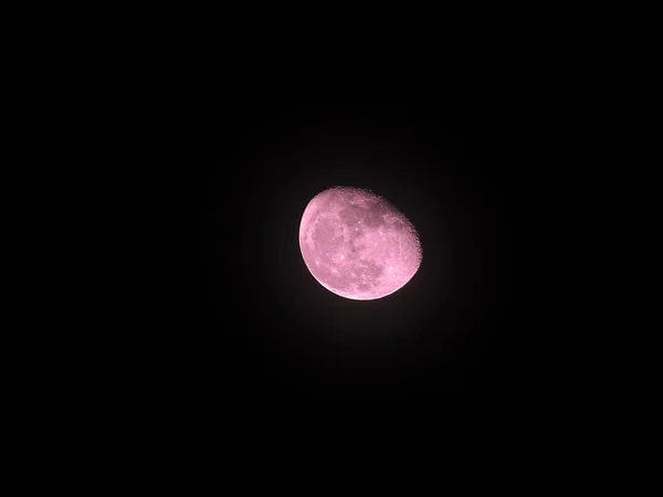 Luna Violeta Sobre Fondo Cielo Negro — Foto de Stock