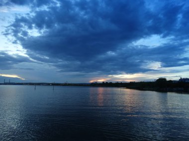 Güzel gün batımı wallpeper backgrounf