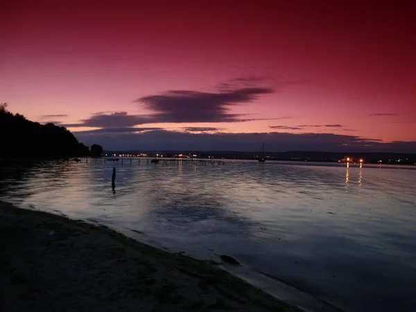 Jezioro Wybrzeże Zachodzie Słońca — Zdjęcie stockowe