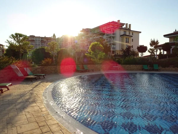 Piscine Avec Tuiles Bleues — Photo