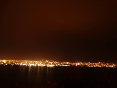 Gece Cityscape panoramik görünüm
