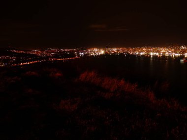 Gece Cityscape panoramik görünüm