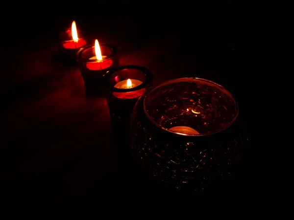 Velas Vermelhas Escuro — Fotografia de Stock