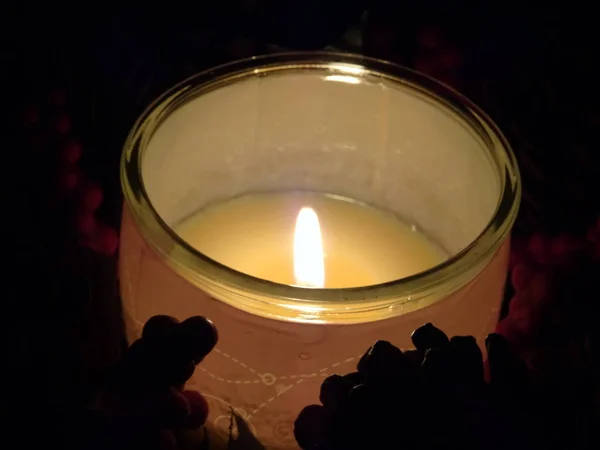 Brennende Kerze Der Nacht — Stockfoto