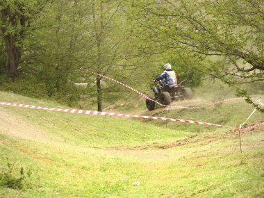 aşırı rekabet görünümü  