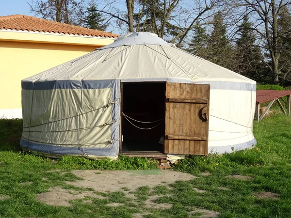 Old Bulgarian Yurt Day Time — Stock Photo, Image