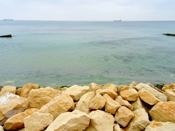 Pobřeží Skalového Moře Průzračné Mořské Vody — Stock fotografie