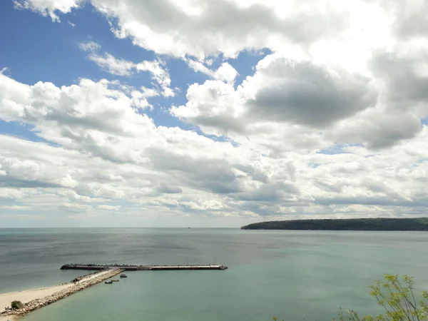 Nubes Blancas Sobre Mar — Foto de Stock