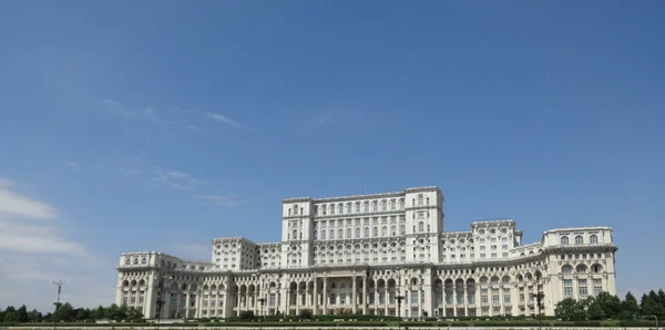 Вид Бухарский Дворец Парламента — стоковое фото