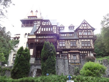 Facade Peles Castle, Romanya