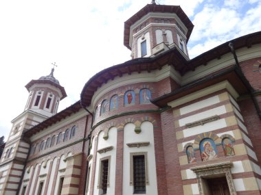 Gündüz Romen Kilisesi 