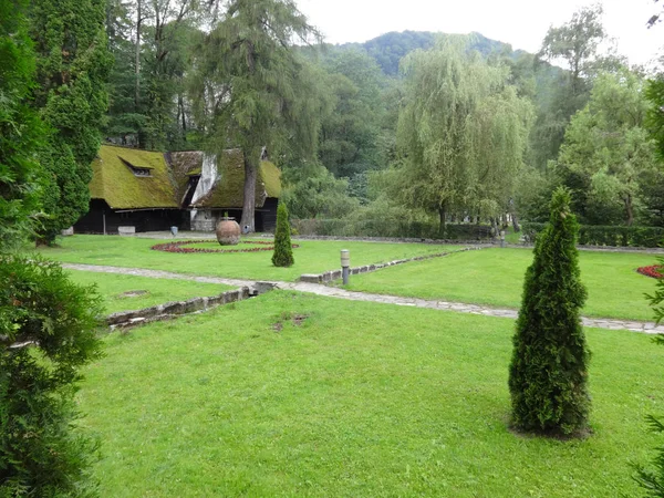 Jardín Del Castillo Bran Rumania —  Fotos de Stock