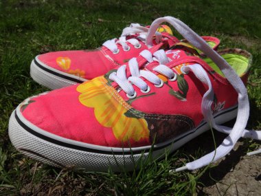 Pembe Girly Keds çiçek deseni