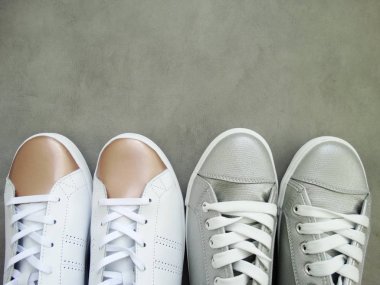 Moda gümüş ve altın kadın spor ayakkabı