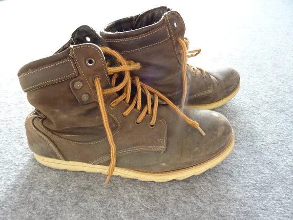 Brown Winter Mountain Boots