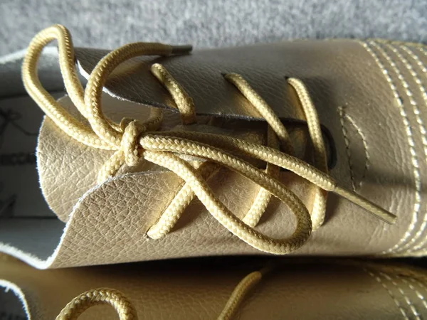 Detail View Golden Unisex Shoes — Stock Photo, Image