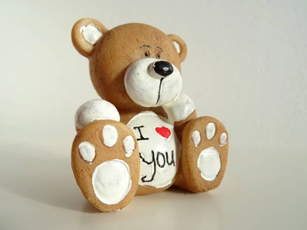 Figura Cerámica Del Oso Peluche Del Amor — Foto de Stock