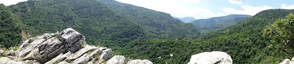 Vista Rochas Panorama Montanha Verde — Fotografia de Stock