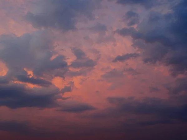 Rosa Himmel — Stockfoto