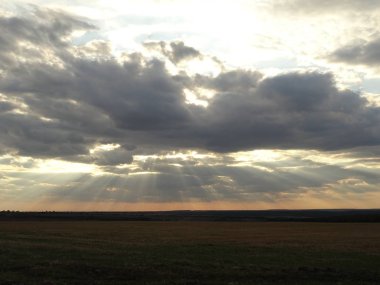 Dramatik bulutlu gökyüzü