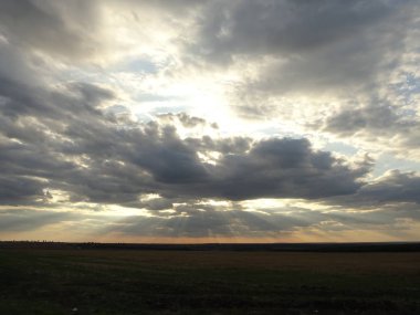 Dramatik bulutlu gökyüzü