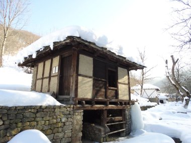 Kış, Etar mimari-Et otantik Bulgar evde