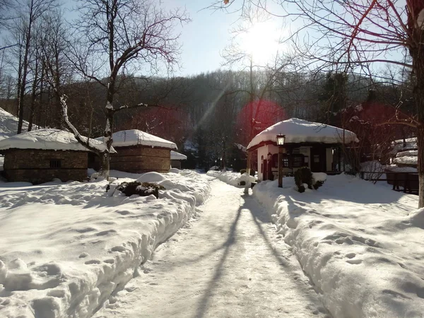 Strada di Tryavna, Bulgaria in inverno — Foto Stock