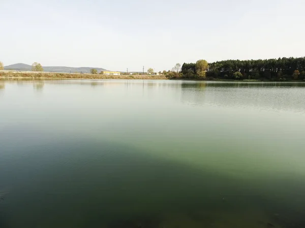 Lago artificiale — Foto Stock
