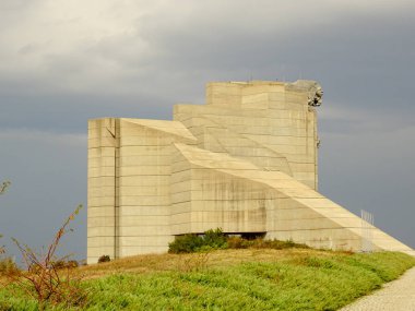 Bulgaristan, Shumen 1300 yıllık anıt