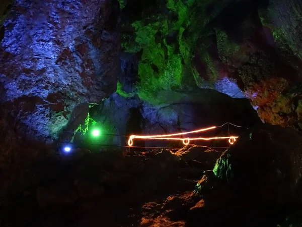 Inside Bacho Kiro Cave, Bulgaria — Stock Photo, Image