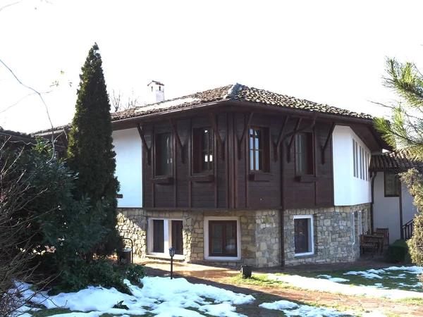 Autentica casa bulgara in legno — Foto Stock