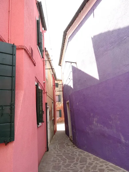 Roze Violet Huisgevels Burano Italië — Stockfoto