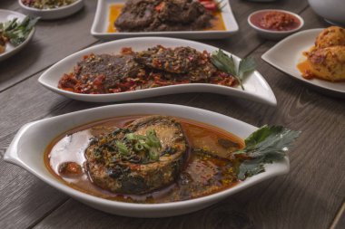 Ünlü Endonezya Padang gıdalar