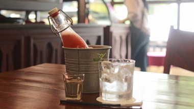 çeşitli Endonezya yiyecek ve içecekler ve diğer gıdalar