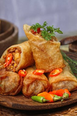 rolls Lumpia Endonezya çerez çağırır
