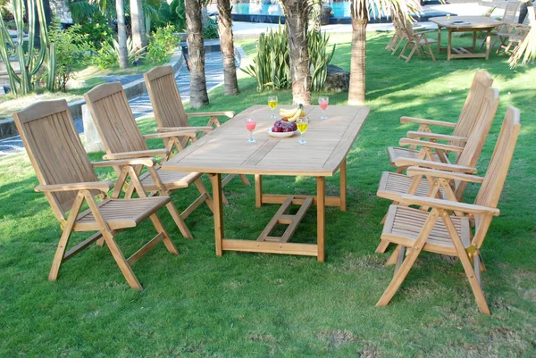 Teak Garden Furniture Outdoor Teak Garden Furniture Folding Chairs Table — Stock Photo, Image