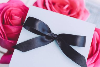 Güzel hediye için bir özel durum, düşünceli hediye kalp